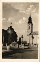 Nagyvárad, Oradea; Szent László tér, templom / square, church