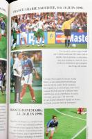 Aime Jacquet: Ma vie pour une étoile. A szerző, Aimé Jacquet (1941-) francia labdarúgóedző, a 1998-b...