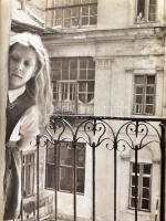 Beszélő házak. Szerk.: Hatvany Lajos. Gink Károly fényképeivel. Bp., 1957, Bibliotheca. Első kiadás....