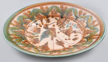 Szabó Kinga: Dísztányér madárral. Jelzett, kis kopással, d: 30,5 cm KIZÁRÓLAG SZEMÉLYES ÁTVÉTEL, NEM...