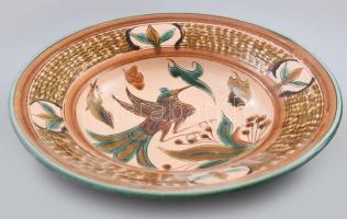 Szabó Kinga: Dísztányér madárral. Jelzett, kis kopással, d: 31 cm KIZÁRÓLAG SZEMÉLYES ÁTVÉTEL, NEM P...