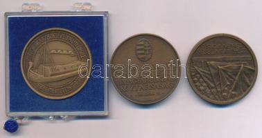 3db-os MÉE emlékérem tétel, benne: Lapis András (1942-) 1983. "MÉE Szeged - Komócsin Zoltán szü...