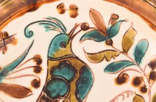 Szabó Kinga: Dísztányér madárral. Jelzett, kis kopással, d: 30,5 cm KIZÁRÓLAG SZEMÉLYES ÁTVÉTEL, NEM...