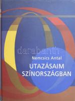 Nemcsics Antal: Utazásaim színországban. 2007, Bp.-Veszprém, Magyar Képek, kiadói kartonált papírkötés, jó állapotban.