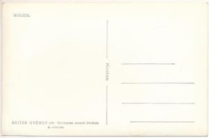 Borszék, Borsec; medvevadászok. Heiter György udvari fényképész felvétele és kiadása / bear hunters