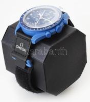 Omega X Swatch - Moonswatch - Mission to Neptune SO33N100 férfi karóra. Újszerű, hordatlan, működik,...