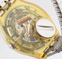 Swatch 1996 kvarc karóra. műanyag tokkal, fém szíjjal d : 34 mm