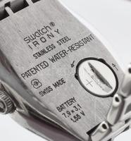 Swatch Irony kvarc karóra.fém tokkal, fém szíjjal, elemmel, működő, jó állapotban 32 mm
