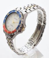 Vector kvarc férfi karóra, fém szíjjal elemmel, forgatható lünettával, eredeti csattal, kis karccal ...