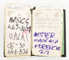 Bada Dada (Bada Tibor, 1963-2006) képzőművész, zenész notesze, saját kezű feljegyzéseivel, főként ne...