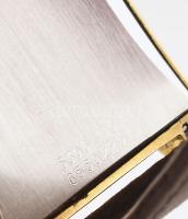 Certina Town and Country kvarc karóra. Dátum kijelzéssel, minimálisan korrodált számlappal, működő, ...