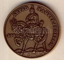 2000. "Árpád nagyfejedelem - 896" Br emlékérem T:2
