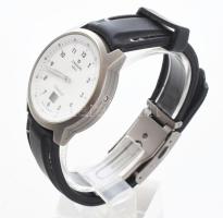 Junghans Mega Titanium férfi karóra kvarc szerkezettel. Dátum kijelzéssel, elemmel, akucsuk szíjjal,...