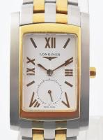 Longines unisex kvarc karóra, fém tokkal, elemmel, működő, jó állapotban, jelzett fém szíjjal 26x40 mm