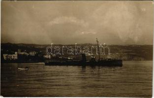 1911 Fiume, Rijeka; SMS Satellit Satellit-osztályú torpedóhajó / K.u.K. Kriegsmarine Torpedoboot / Austro-Hungarian Navy torpedo boat. Atelier Betty Abbazia photo