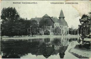 1910 Wien, Erste Internationale Jagdausstellung. Ungarisches Jagdschloss / Magyar Vadászkastély a bécsi Első Nemzetközi Vadászati Kiállításon / The First International Hunting Exposition in Vienna, Hungarian hunting lodge, castle (fl)