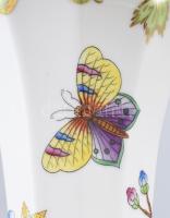 Herend Viktória mintás váza. Jelzett, aranyozás kopott, m: 23 cm
