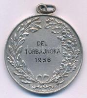 1936. Jelzett Ag sport díjérem, hátoldalon "Dél Tőrbajnoka 1936" gravírozással, "ARKA...