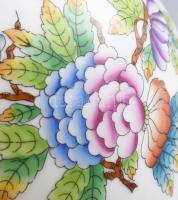 Herend Viktória mintás váza. Jelzett, aranyozás kissé kopott, m: 14,5 cm