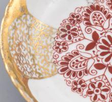 Sz. Berry Gabriella kézifestett tálka, kopással, d: 13,5 cm