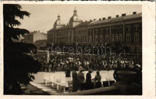 1940 Kolozsvár, Cluj; bevonulás, Ortodox püspöki palota / entry of the Hungarian troops, Orthodox bishop&#039;s palace. Fotofilm Kolozsvár photo (fl)