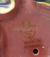 Zsolnay kisplasztika - üldögélő kendős kislány kosárral. Terv.: Sinkó András, eozin mázakkal festett...