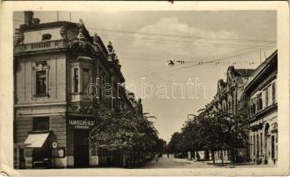 1961 Esztergom, utca, Földmívesszövetkezet főáruda üzlete. Képzőművészeti Alap (EK)