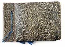 1933 A gödöllői cserkész jamboree-ról készült fotóalbum, 40 db feliratozott fotóval, 9×6 cm