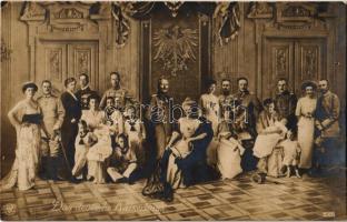 Das deutsche Kaiserhaus / the Prussian royal family, Wilhelm II, Augusta Victoria of Schleswig-Holstein, Crown Prince Wilhelm, etc. (pinholes)