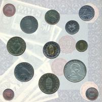 1997. 50f-200Ft (10xklf) "Magyarország pénzérméi" forgalmi sor dísztokban. A belső tok rag...