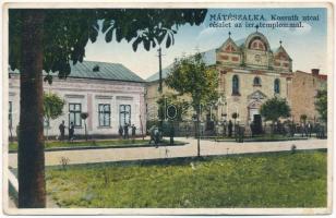 Mátészalka, Kossuth utcai részlet az izraelita templommal, zsinagóga. Fonalka Sándor kiadása (r)