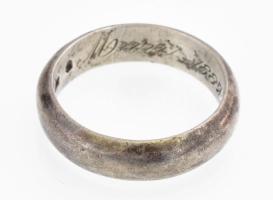 Ezüst(Ag) gyűrű, jelzett, belsejében felirattal, méret: 63, nettó: 8 g