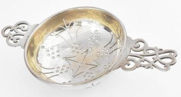 Ezüst(Ag) teaszűrő, jelzett, h: 11 cm, d: 6 cm, nettó: 33,9 g