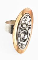 Ezüst(Ag) áttört ovális gyűrű, jelzett, méret: 53, nettó: 7,7 g