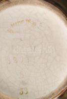 cca 1890-1900 Zsolnay tejkiöntő, mázas finomfajansz, jelzett, kiöntő résznél pattanással, d: 16 cm