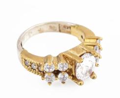 Ezüst(Ag) gyűrű fehér kövekkel, jelzett, méret: 57, bruttó: 6,8 g