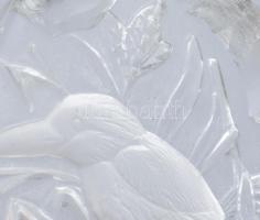 Haas & Czjek Budapest Holló díszítéses levélnehezék. Öntött, savmaratott üveg. Címkével jelzett,...