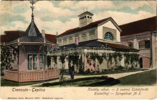 Trencsénteplic, Trencianske Teplice; Kastély udvar, 2 számú Tükörfürdő. Hermann Seibt kiadása / Kastellhof, Spiegelbad No 2. / castle, baths, spa (felületi sérülés / surface damage)