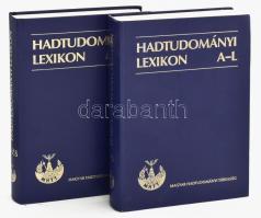 Hadtudományi Lexikon I-II. Szerk.: Szabó József. Bp., 1995, Magyar Hadtudományi Társaság. Kiadói műbőr kötés.