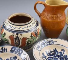 Doboznyi népi kerámia, jelzésekkel, sérülésekkel, klf méretben