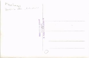 Mezőhegyes, a kerámia üzem háziállatai. Tiszavölgyi József photo