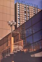 Rappai Zsuzsa szerk.: Finta. Bp., 1997, Mundus, kiadói kartonált papírkötés