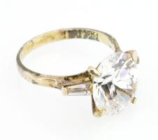 Ezüst(Ag) gyűrű, jelzett, méret: 54, bruttó: 3,7 g