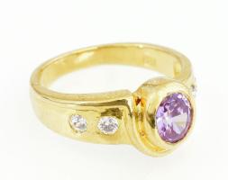 Ezüst(Ag) gyűrű, jelzett, méret: 57, bruttó: 5,5 g