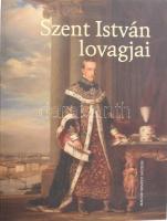 Szent István lovagjai. A legrangosabb magyar kitüntetés 250 éve. Kiállítási katalógus. Szerk.: Gödölle Mátyás - Pallos Lajos. Bp., 2014, Magyar Nemzeti Múzeum. Rendkívül gazdag képanyaggal illusztrálva. Kiadói papírkötés.