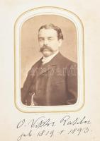 cca 1860-1880 Régi fotóalbum, benne 25 táblán 50 fotóval, jelentős részben feliratozva és nevesítve....