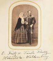 cca 1860-1880 Régi fotóalbum, benne 25 táblán 50 fotóval, jelentős részben feliratozva és nevesítve....