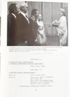 Operaház és Erkel Színház 1977-1978. évi évad programfüzete, 14 db aláírással (Lukács Miklós, Peter ...