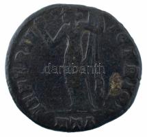 Római Birodalom / Heraclea / Galeria Valeria 309-310. AE Follis bronz (3,16g) T:F
Roman Empire / He...