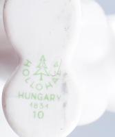 Hollóházi porcelán elefánt, terv.: Schrammel Imre, kézzel festett, jelzett, hibátlan, m: 18 cm